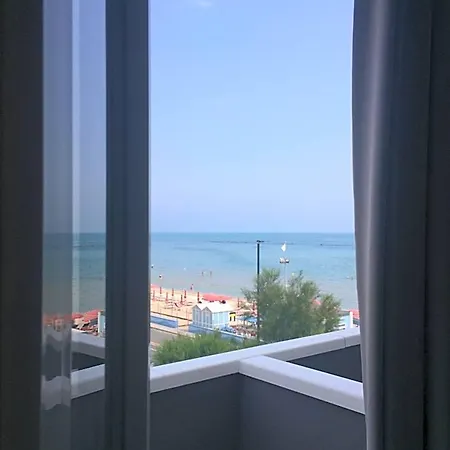 Hotel Joseph 3*
